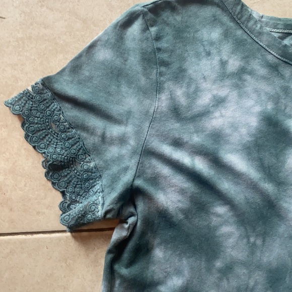 American Eagle Outfitters Top - Picture 3 of 6